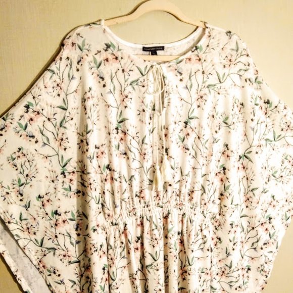 NWT*SIGNATURE STUDIO*FLORAL PRINT TOP*KIMONO TYPE SLEEVES*WOMAN L - Picture 4 of 10